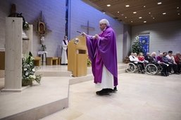 «Baptême» insolite d'une cloche à la chapelle des Martinets