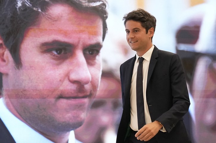 Le Premier ministre français Gabriel Attal va se battre pour éviter au RN d'avoir une majorité à l'Assemblée nationale (archives). © KEYSTONE/AP/Christophe Ena